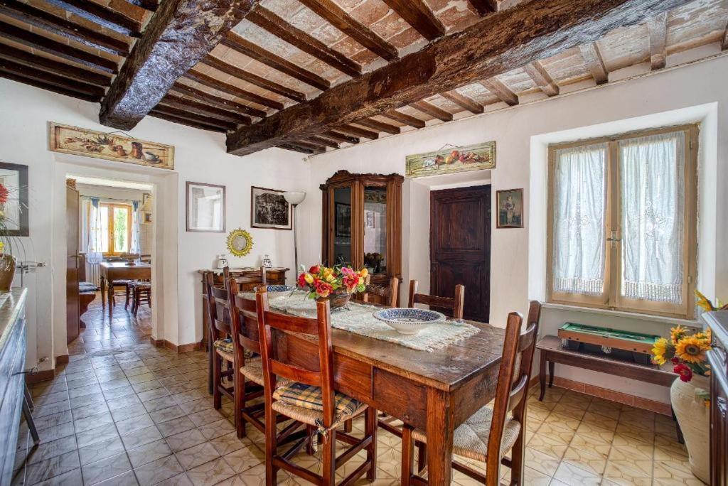 Splendida Dimora Del 1600 Villa Gubbio Eksteriør bilde