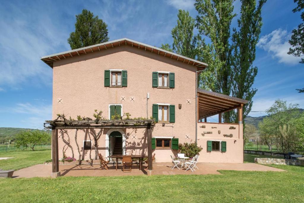 Splendida Dimora Del 1600 Villa Gubbio Eksteriør bilde